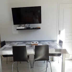 T2 Au Centre De Luchon Apartamento Bagnères-de-Luchon